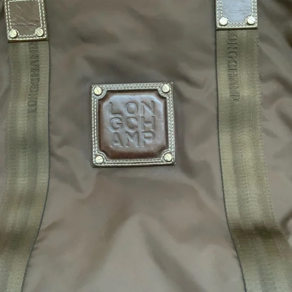Longchamp Brown Nylon Tote with Brown Leather Square Label - Picture 3 of 10